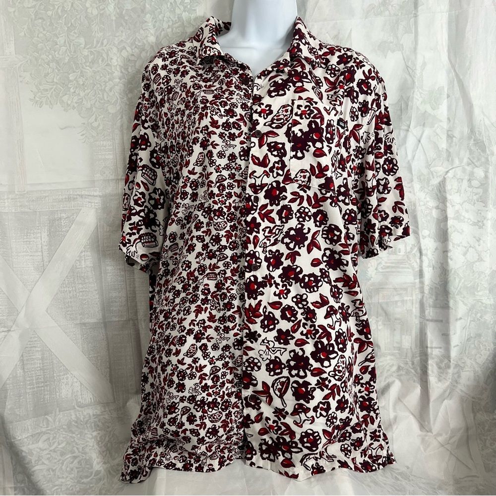 Vans Men's Classic Fit Micro Dazed Woven Floral Button Up Short Sleeve Shirt LG